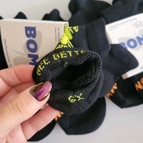 6x BOMBAS Ankle Sock Tech Unisex XS Solid Black Honeycomb Arch Support Fit Youth - Picture 8 of 9